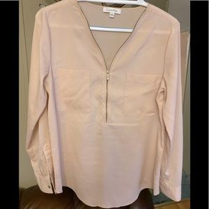 Lady’s Calvin Klein button blouse
